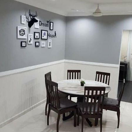 Melaka Homestay Екстериор снимка