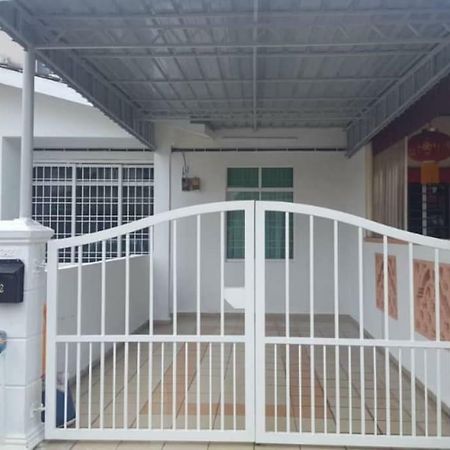 Melaka Homestay Екстериор снимка